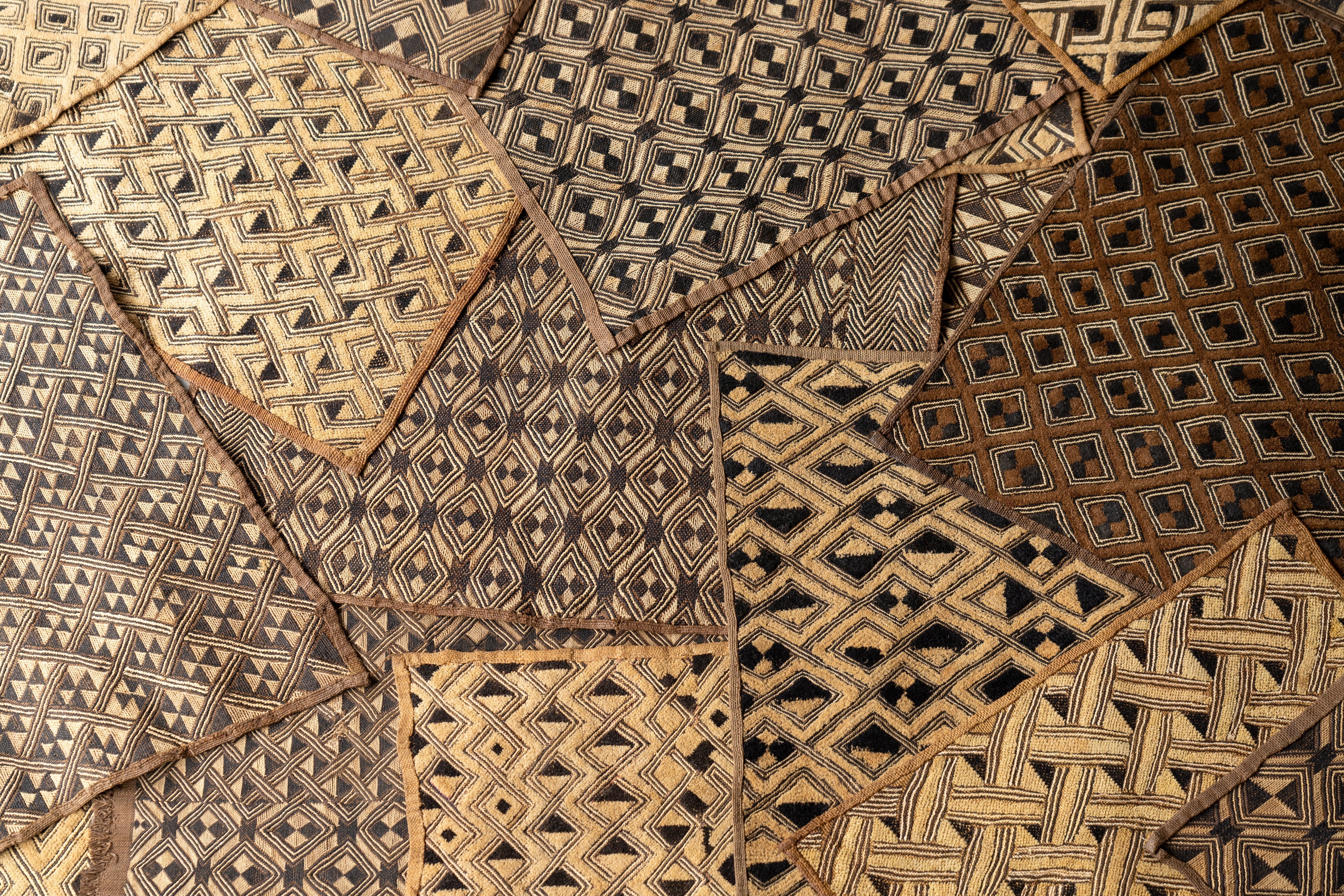 クバクロス　クバ 布 KUBA CLOTH：アフリカの民芸 クバクロス