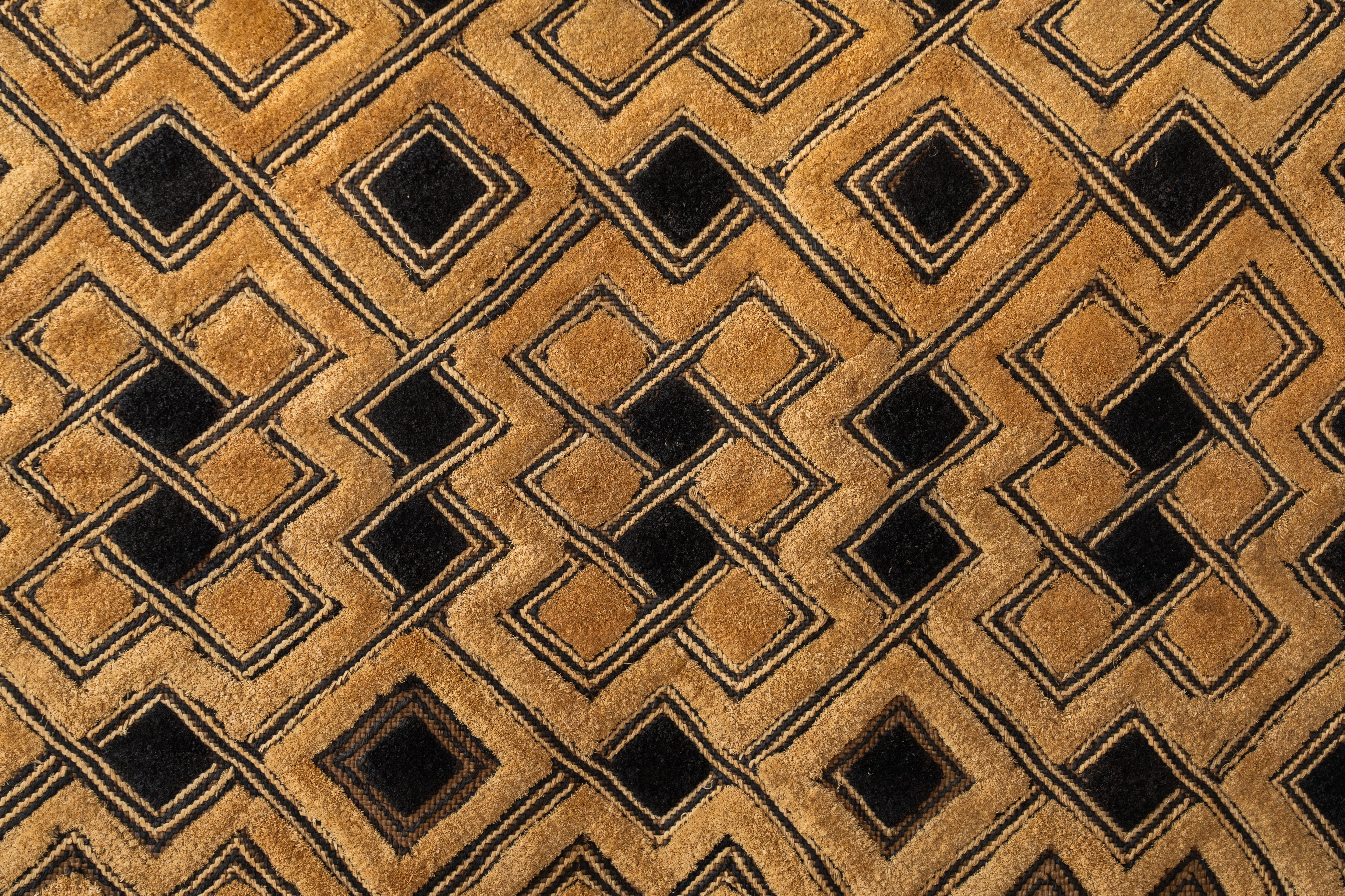 クバ王国伝統のクバクロス-KUBA TEXTILES】クバ布-草ビロード