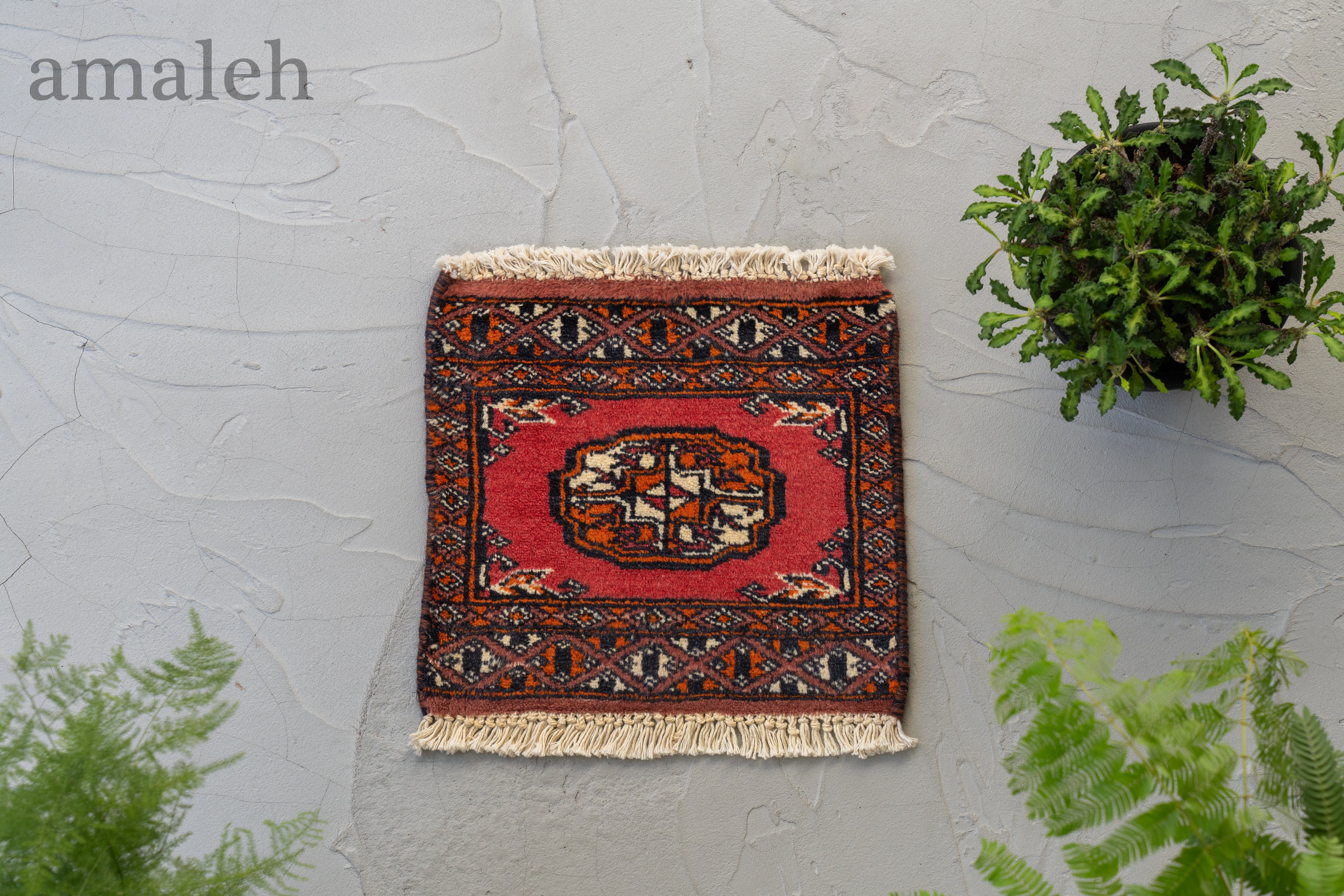 パキスタン産 1990年代 ヴィンテージミニラグ】手織り絨毯