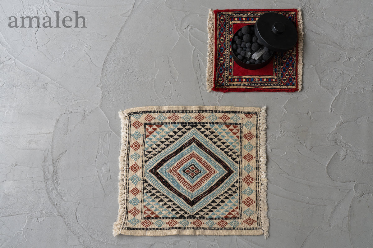 （終了間近）ロンドンで購入【VINTAGE】MOROCCAN オールドキリム ロンドンで購入【VINTAGE】MOROCCAN モロッカンキリム