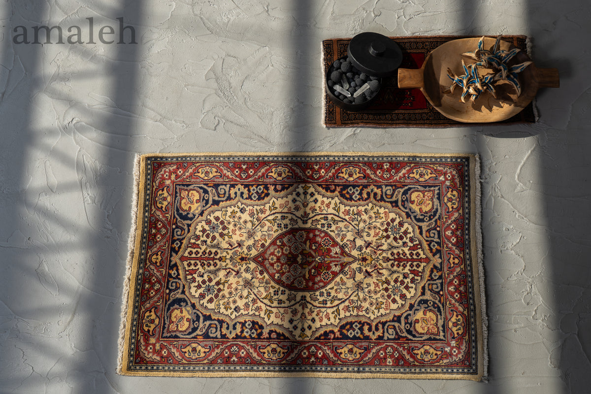 パキスタン産 1990年代 パキスタンラグ】手織り絨毯-ヴィンテージラグ