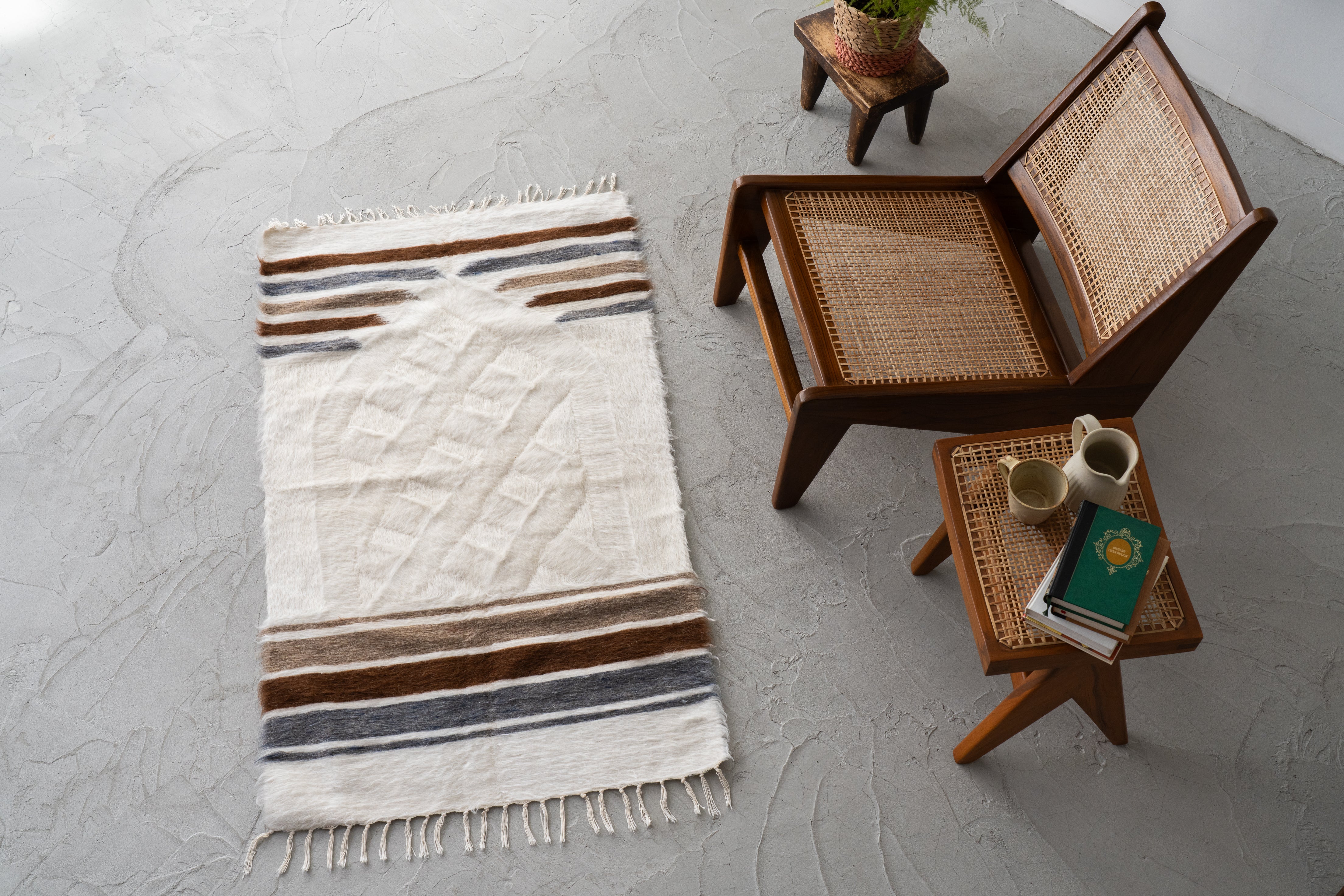 トルコ産 シールトバッターニエ】手織りブランケット-Siirt Battaniye