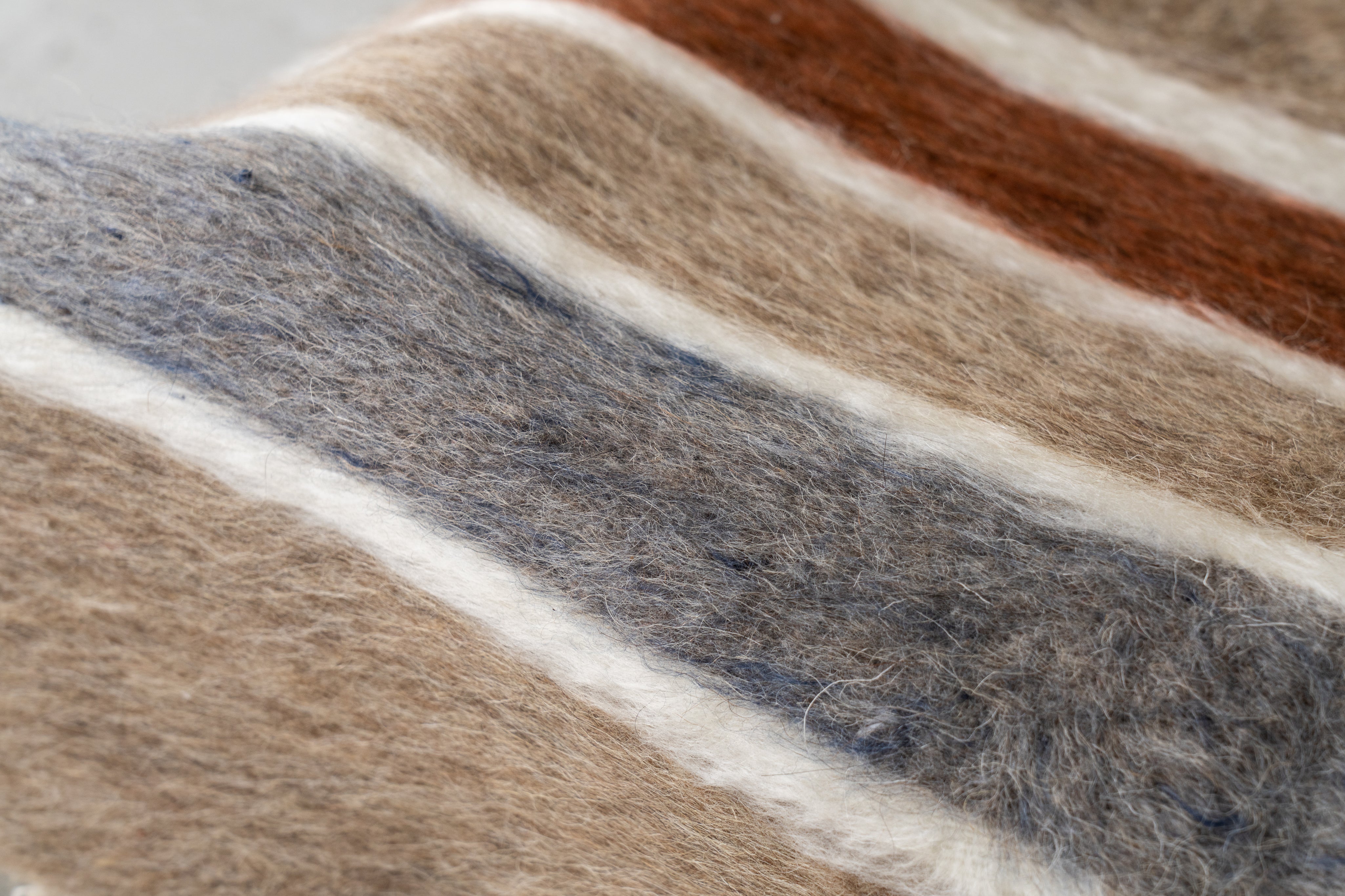 トルコ産 シールトバッターニエ】手織りブランケット-Siirt Battaniye