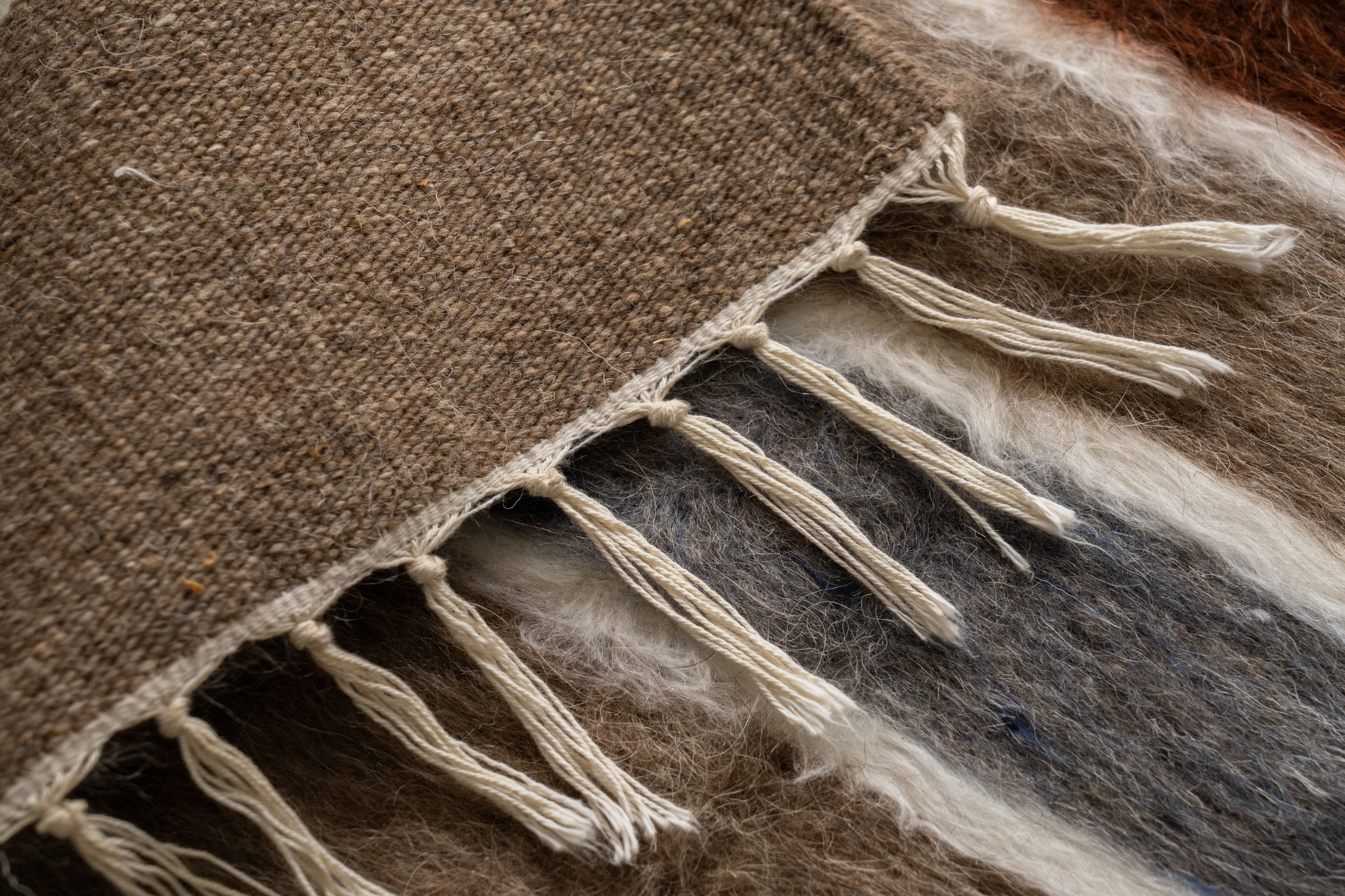 トルコ産 シールトバッターニエ】手織りブランケット-Siirt Battaniye