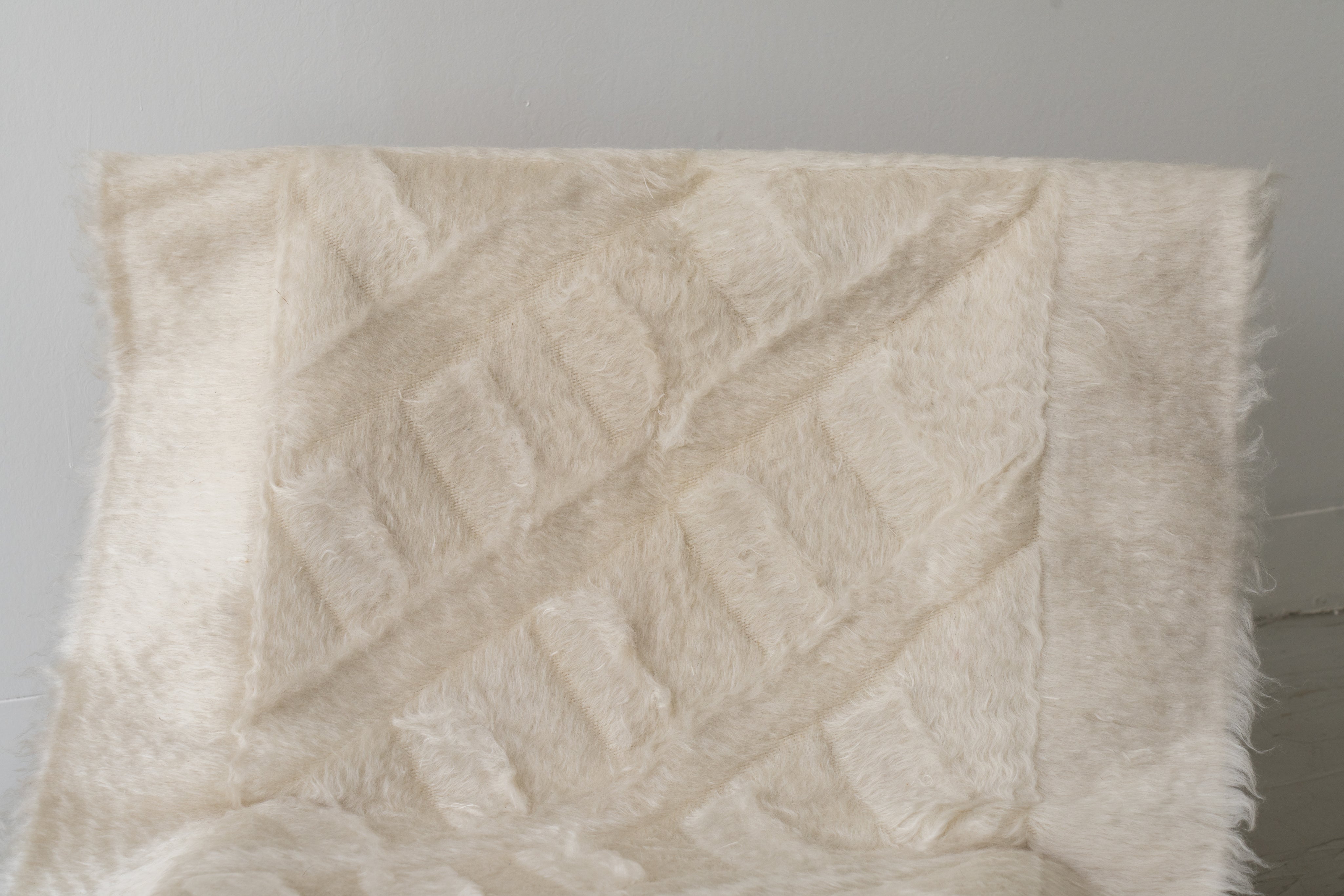 トルコ産 シールトバッターニエ】手織りブランケット-Siirt Battaniye