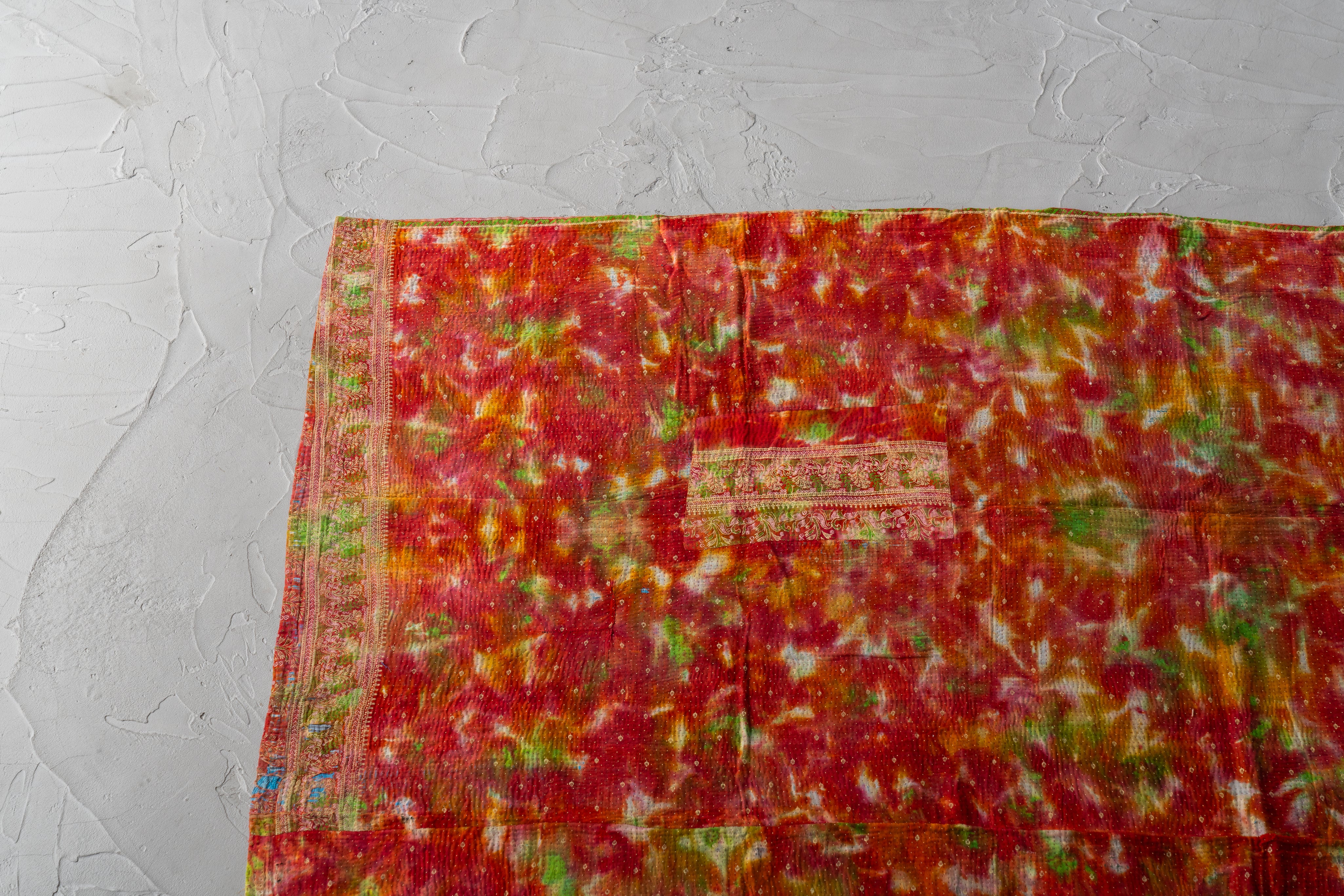 118❁︎インド ヴィンテージ カンタキルト ラグ ラリーキルト 花柄 大きめ カンタキルト ヴィンテージ ラリーキルト 144❁︎インド