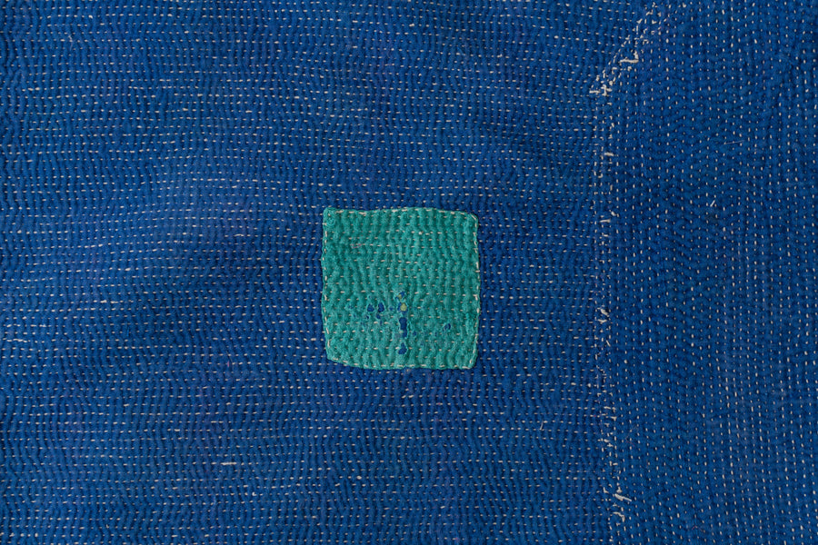 インド産　ヴィンテージ　カンタキルト　パッチワーク　手織り刺繍　手刺繍　ラリーキルト　ソファカバー　ヴィンテージ雑貨　民芸品　キルト専門店　amaleh