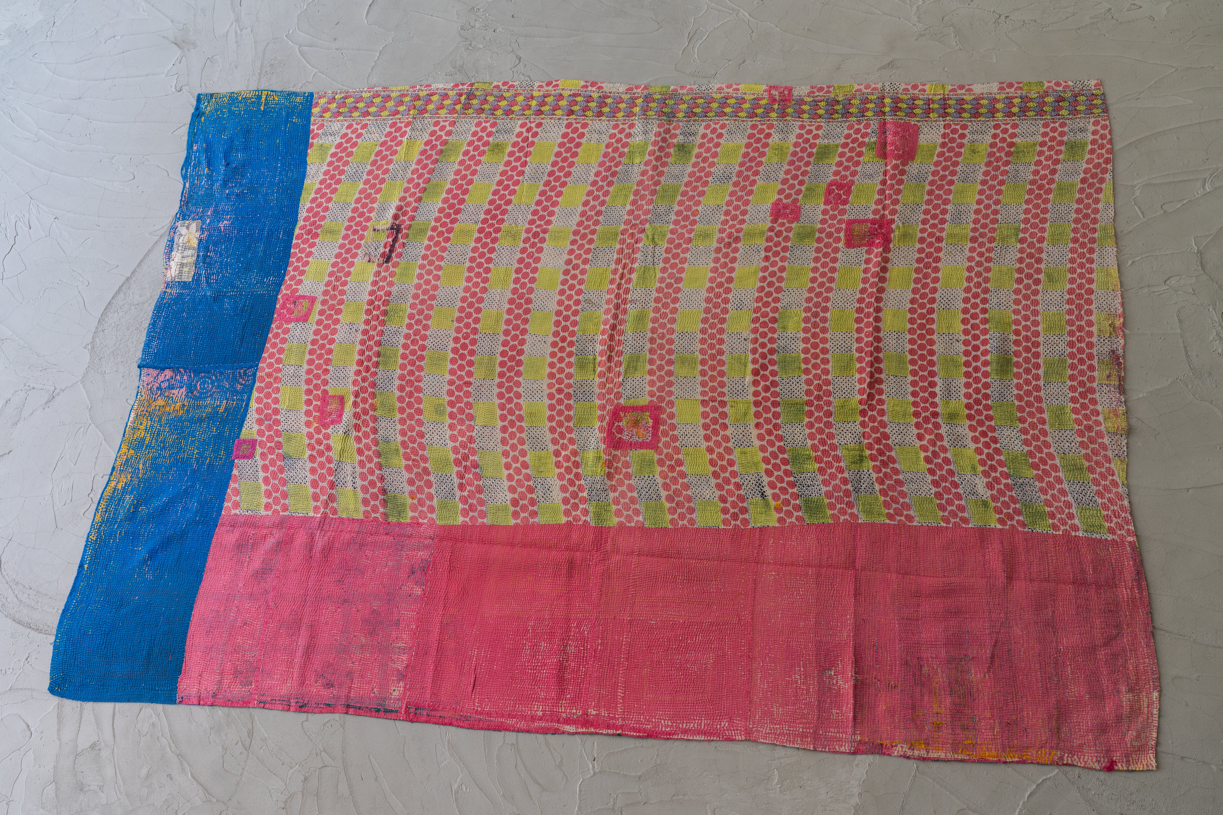 【最終値下げ】ラリーキルト　インド刺繍　カンタキルト　ヴィンテージ　パッチワーク 楽天市場】インド カンタ刺繍 パッチワーク ラリーキルト ヴィンテージ