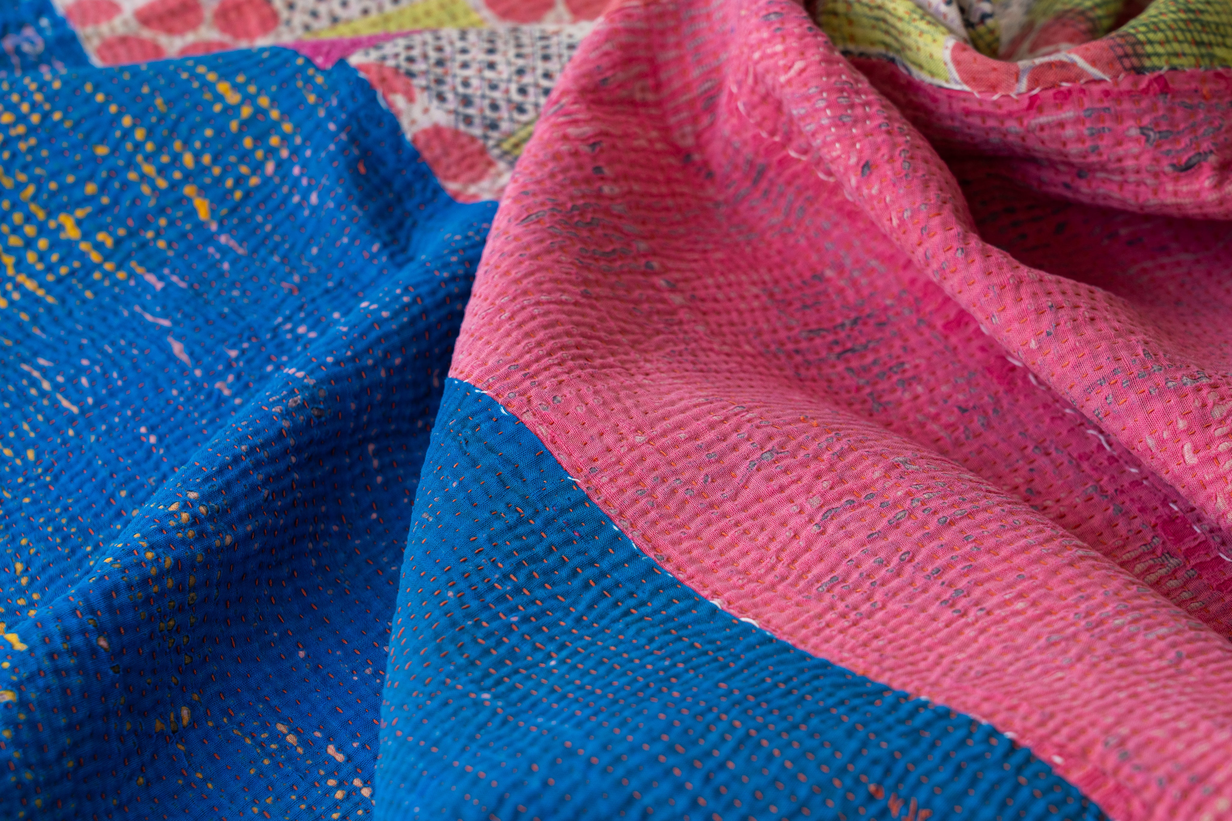 期間限定セール‼️ロホリカンタ ビンテージラグ カンタキルト ピンク ブルー kantha quilt（Vintage Rug) カンタキルト - WEEKENDER SHOP