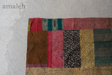 インド産　ヴィンテージ　カンタキルト　パッチワーク　手織り刺繍　手刺繍　ラリーキルト　ソファカバー　ヴィンテージ雑貨　民芸品　キルト専門店　amaleh