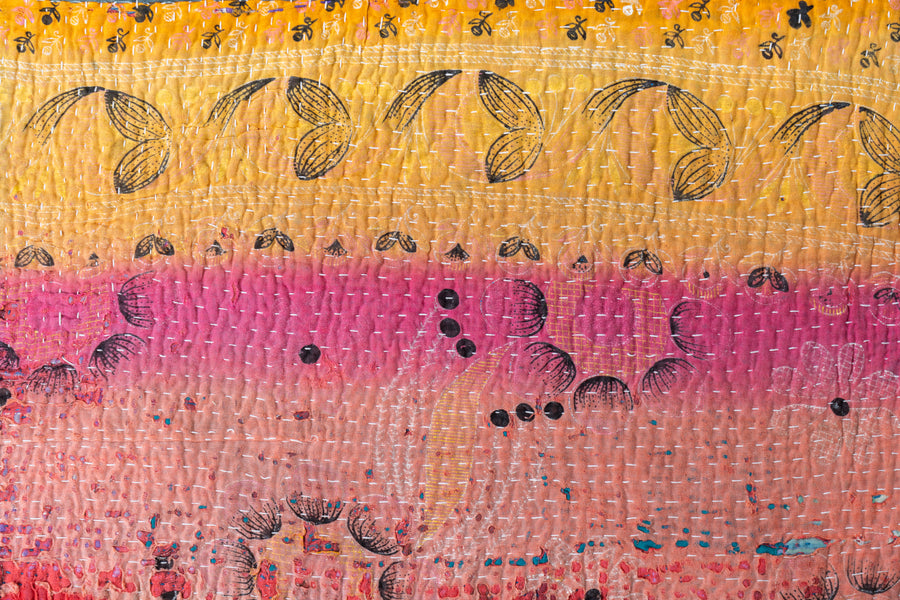 インド産　ヴィンテージ　カンタキルト　パッチワーク　手織り刺繍　手刺繍　ラリーキルト　ソファカバー　ヴィンテージ雑貨　民芸品　キルト専門店　amaleh