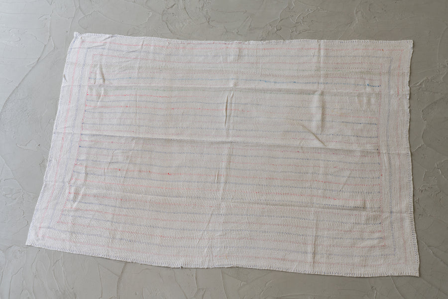 インド産　ヴィンテージ　カンタキルト　パッチワーク　手織り刺繍　手刺繍　ラリーキルト　ソファカバー　ヴィンテージ雑貨　民芸品　キルト専門店　amaleh