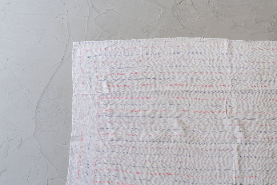 インド産　ヴィンテージ　カンタキルト　パッチワーク　手織り刺繍　手刺繍　ラリーキルト　ソファカバー　ヴィンテージ雑貨　民芸品　キルト専門店　amaleh