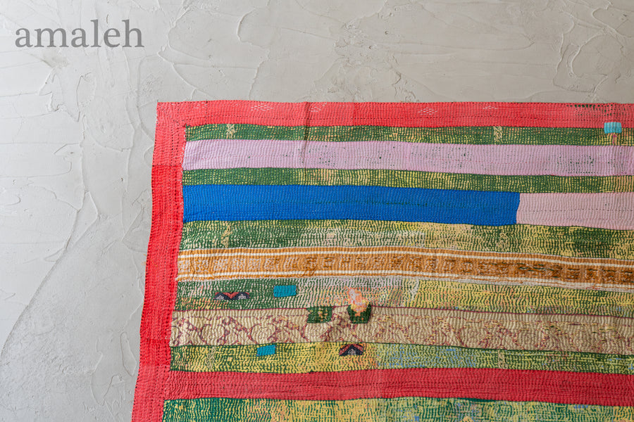 インド産　ヴィンテージ　カンタキルト　パッチワーク　手織り刺繍　手刺繍　ラリーキルト　ソファカバー　ヴィンテージ雑貨　民芸品　キルト専門店　amaleh