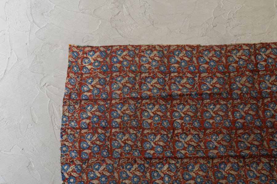 インド産　ヴィンテージ　カンタキルト　パッチワーク　手織り刺繍　手刺繍　ラリーキルト　ソファカバー　ヴィンテージ雑貨　民芸品　キルト専門店　amaleh