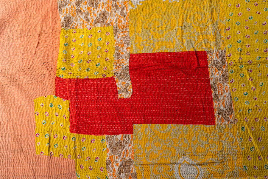 インド産　ヴィンテージ　カンタキルト　パッチワーク　手織り刺繍　手刺繍　ラリーキルト　ソファカバー　ヴィンテージ雑貨　民芸品　キルト専門店　amaleh