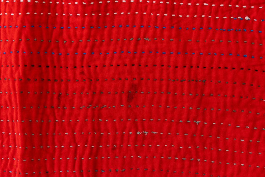 インド産　ヴィンテージ　カンタキルト　パッチワーク　手織り刺繍　手刺繍　ラリーキルト　ソファカバー　ヴィンテージ雑貨　民芸品　キルト専門店　amaleh