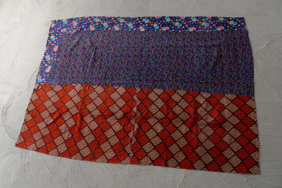 インド産　ヴィンテージ　カンタキルト　パッチワーク　手織り刺繍　手刺繍　ラリーキルト　ソファカバー　ヴィンテージ雑貨　民芸品　キルト専門店　amaleh