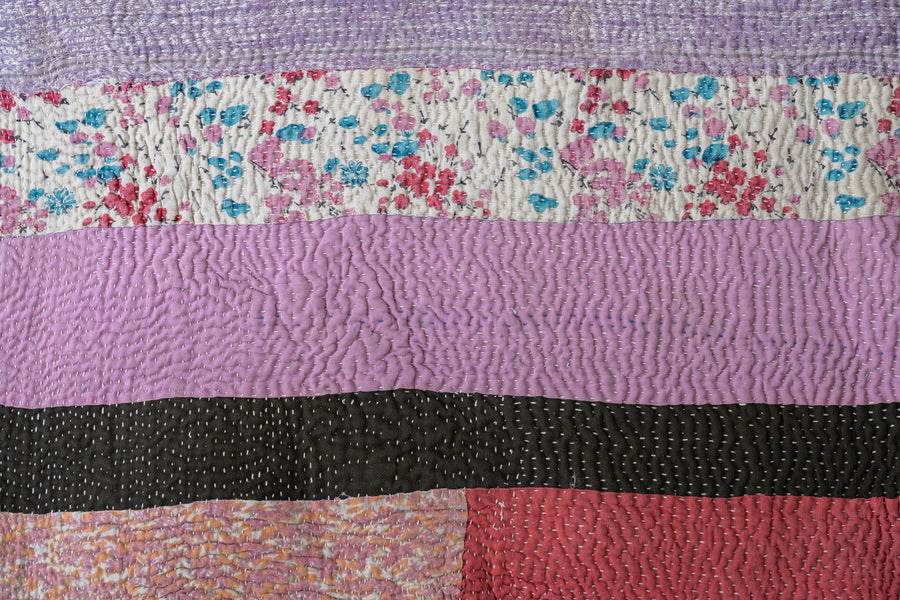 インド産　ヴィンテージ　カンタキルト　パッチワーク　手織り刺繍　手刺繍　ラリーキルト　ソファカバー　ヴィンテージ雑貨　民芸品　キルト専門店　amaleh