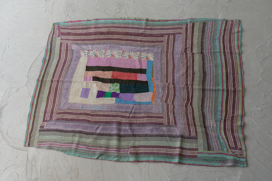 インド産　ヴィンテージ　カンタキルト　パッチワーク　手織り刺繍　手刺繍　ラリーキルト　ソファカバー　ヴィンテージ雑貨　民芸品　キルト専門店　amaleh