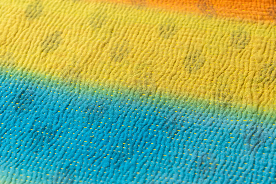 インド産　ヴィンテージ　カンタキルト　パッチワーク　手織り刺繍　手刺繍　ラリーキルト　ソファカバー　ヴィンテージ雑貨　民芸品　キルト専門店　amaleh