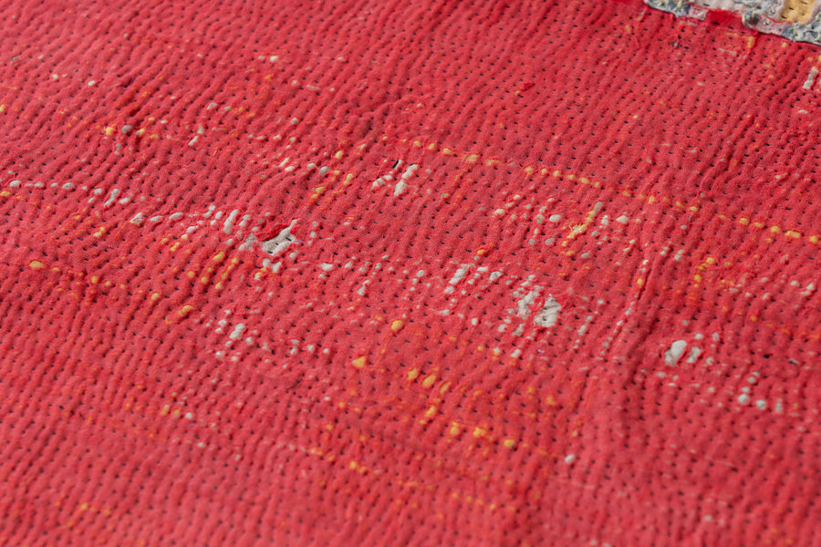 インド産　ヴィンテージ　カンタキルト　パッチワーク　手織り刺繍　手刺繍　ラリーキルト　ソファカバー　ヴィンテージ雑貨　民芸品　キルト専門店　amaleh