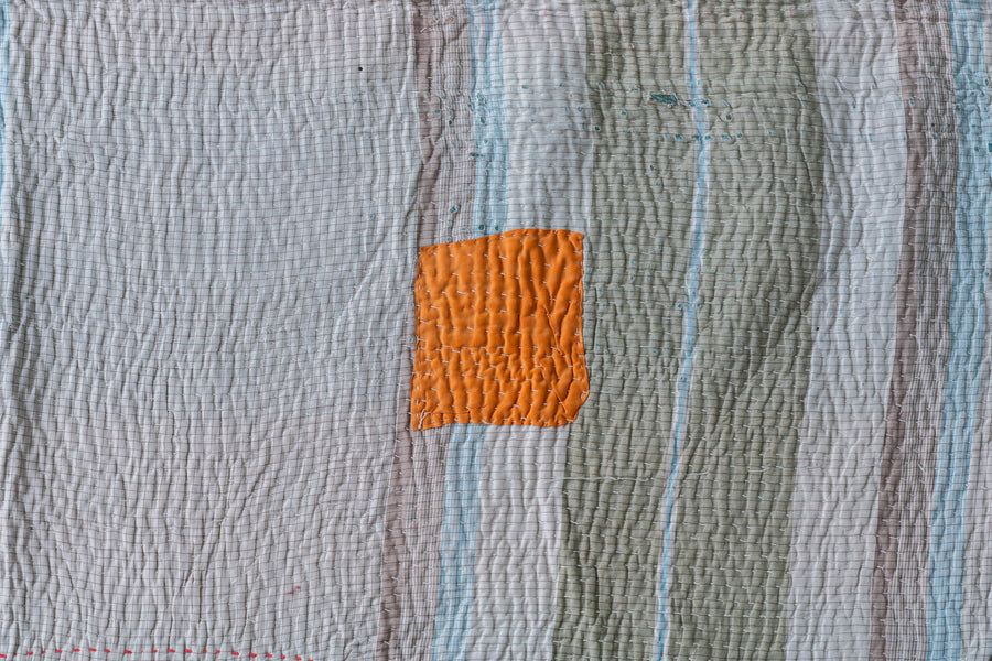 インド産　ヴィンテージ　カンタキルト　パッチワーク　手織り刺繍　手刺繍　ラリーキルト　ソファカバー　ヴィンテージ雑貨　民芸品　キルト専門店　amaleh