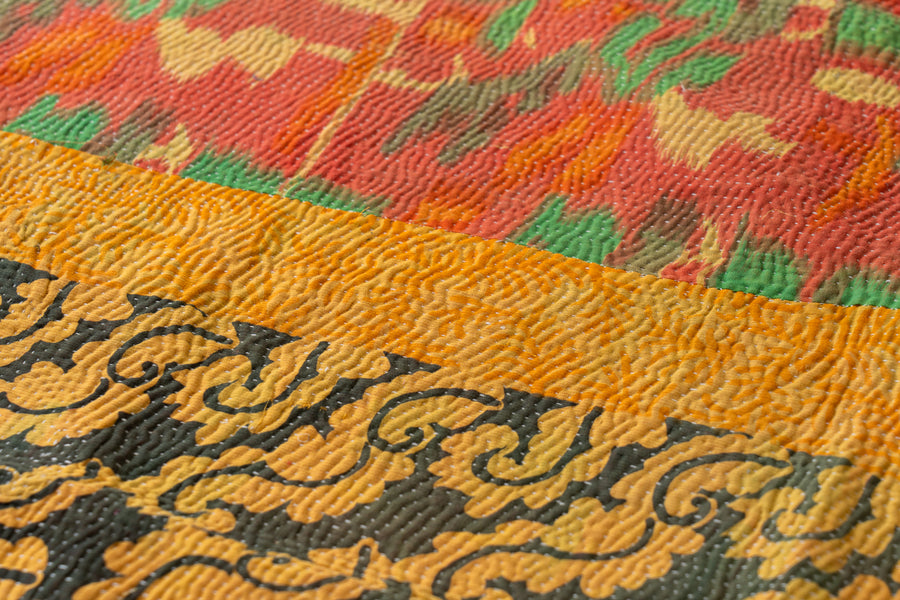 インド産　ヴィンテージ　カンタキルト　パッチワーク　手織り刺繍　手刺繍　ラリーキルト　ソファカバー　ヴィンテージ雑貨　民芸品　キルト専門店　amaleh