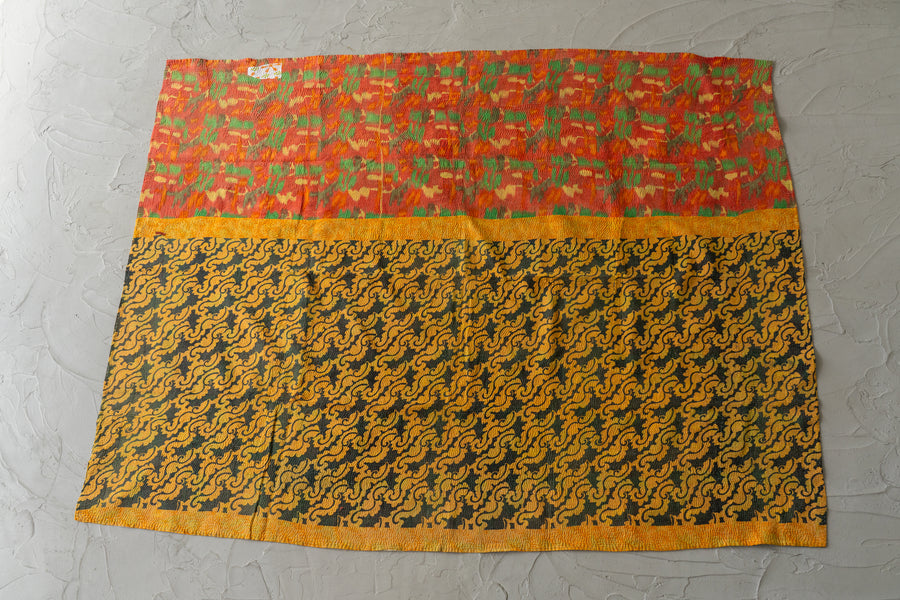 インド産　ヴィンテージ　カンタキルト　パッチワーク　手織り刺繍　手刺繍　ラリーキルト　ソファカバー　ヴィンテージ雑貨　民芸品　キルト専門店　amaleh