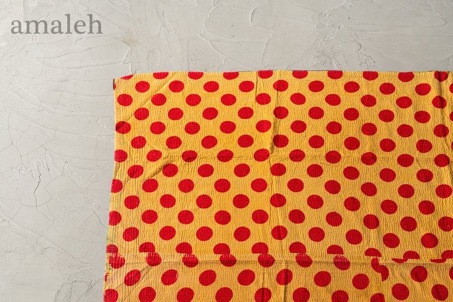 インド産　ヴィンテージ　カンタキルト　パッチワーク　手織り刺繍　手刺繍　ラリーキルト　ソファカバー　ヴィンテージ雑貨　民芸品　キルト専門店　amaleh