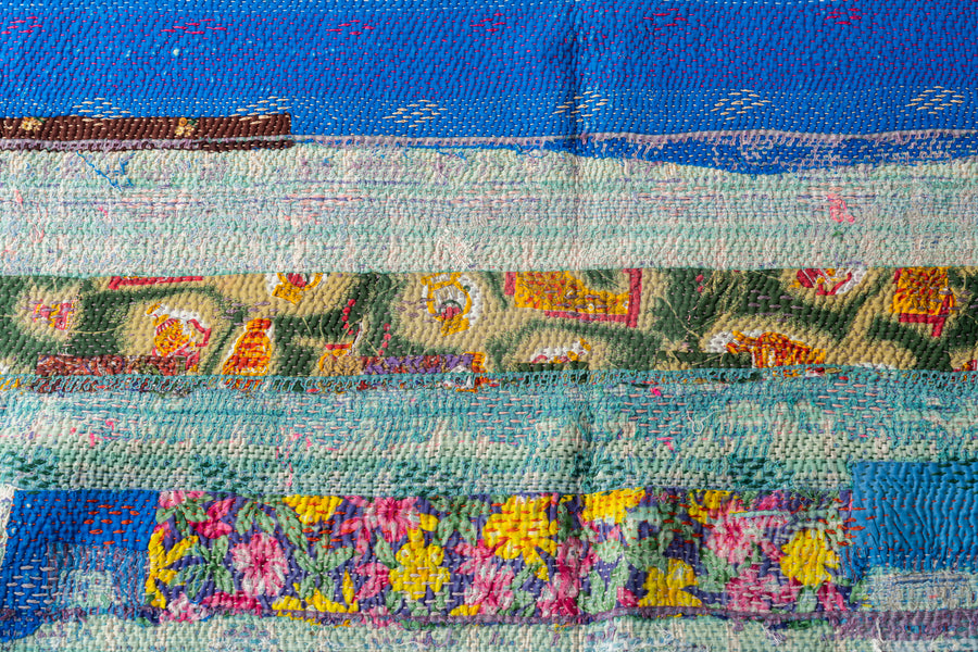 インド産　ヴィンテージ　カンタキルト　パッチワーク　手織り刺繍　手刺繍　ラリーキルト　ソファカバー　ヴィンテージ雑貨　民芸品　キルト専門店　amaleh