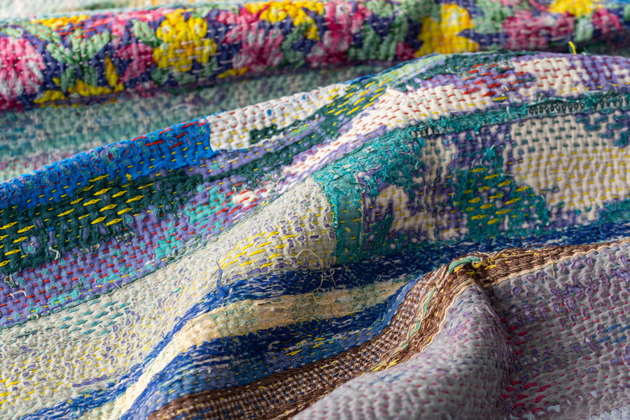 インド産　ヴィンテージ　カンタキルト　パッチワーク　手織り刺繍　手刺繍　ラリーキルト　ソファカバー　ヴィンテージ雑貨　民芸品　キルト専門店　amaleh