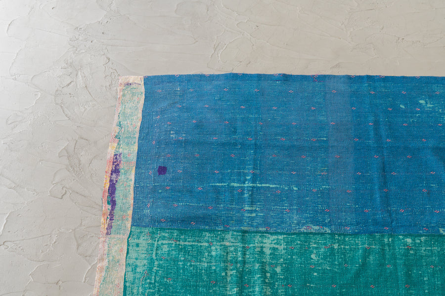 インド産　ヴィンテージ　カンタキルト　パッチワーク　手織り刺繍　手刺繍　ラリーキルト　ソファカバー　ヴィンテージ雑貨　民芸品　キルト専門店　amaleh