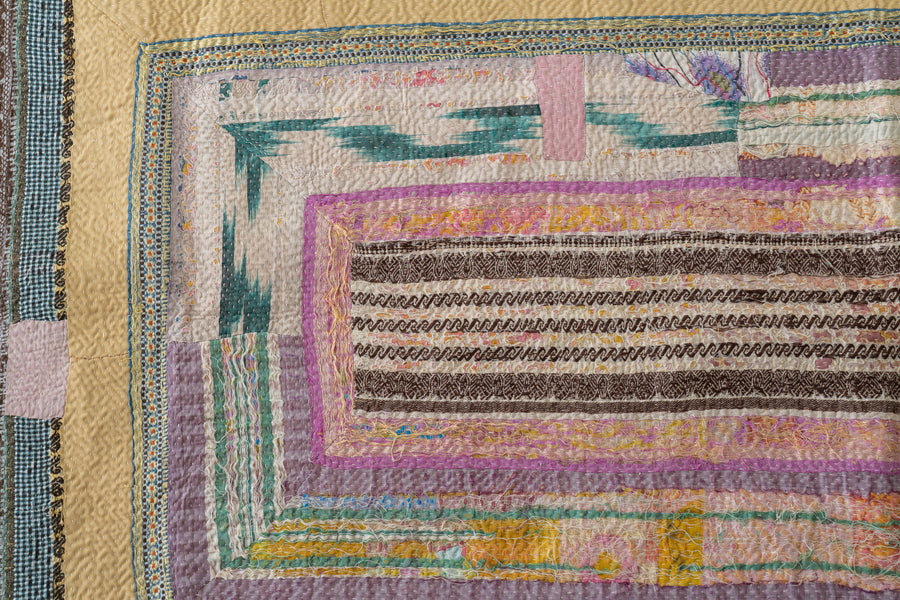 インド産　ヴィンテージ　カンタキルト　パッチワーク　手織り刺繍　手刺繍　ラリーキルト　ソファカバー　ヴィンテージ雑貨　民芸品　キルト専門店　amaleh