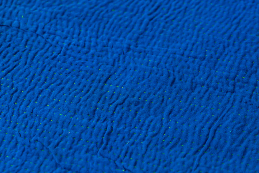 インド産　ヴィンテージ　カンタキルト　パッチワーク　手織り刺繍　手刺繍　ラリーキルト　ソファカバー　ヴィンテージ雑貨　民芸品　キルト専門店　amaleh