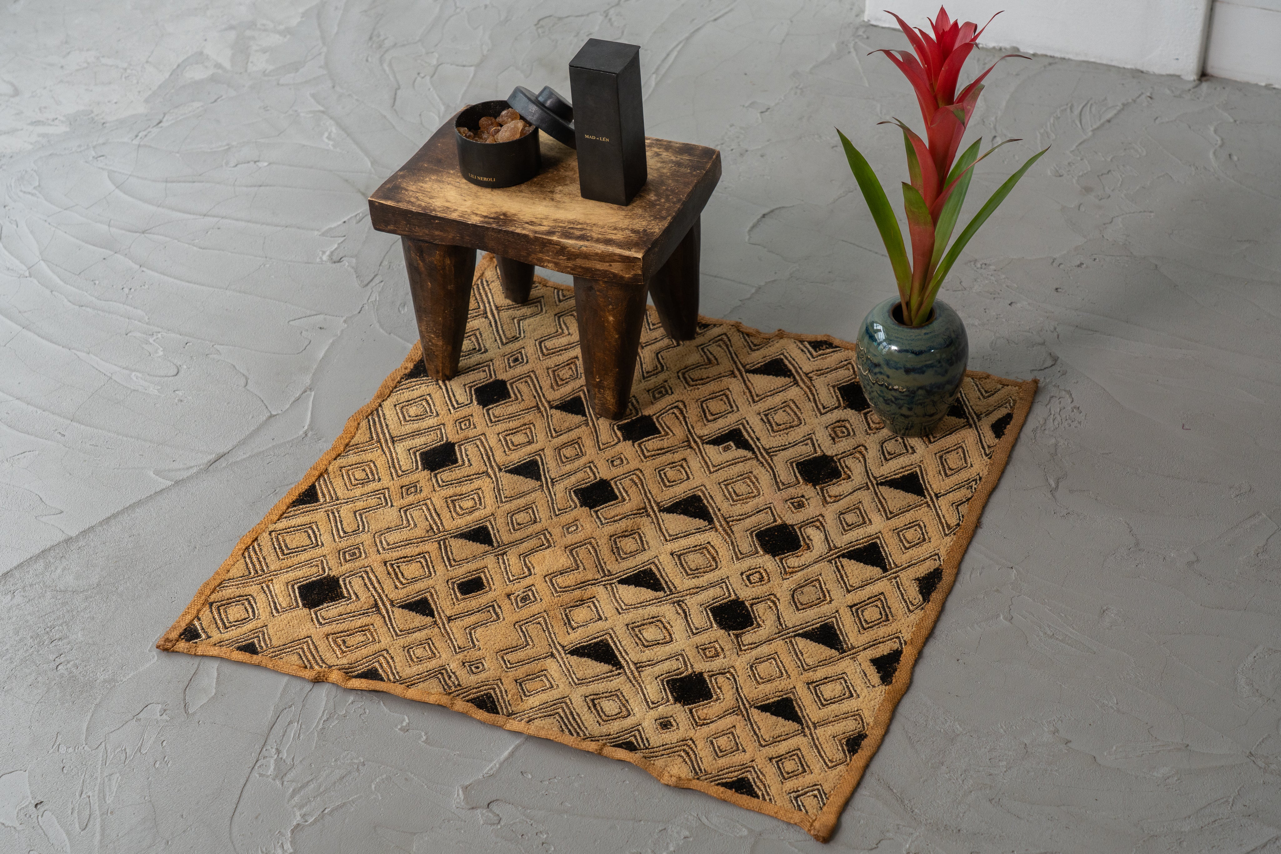 クバ布 クバクロス ビンテージ 1枚 KUBA CLOTH：アフリカの民芸 クバクロス