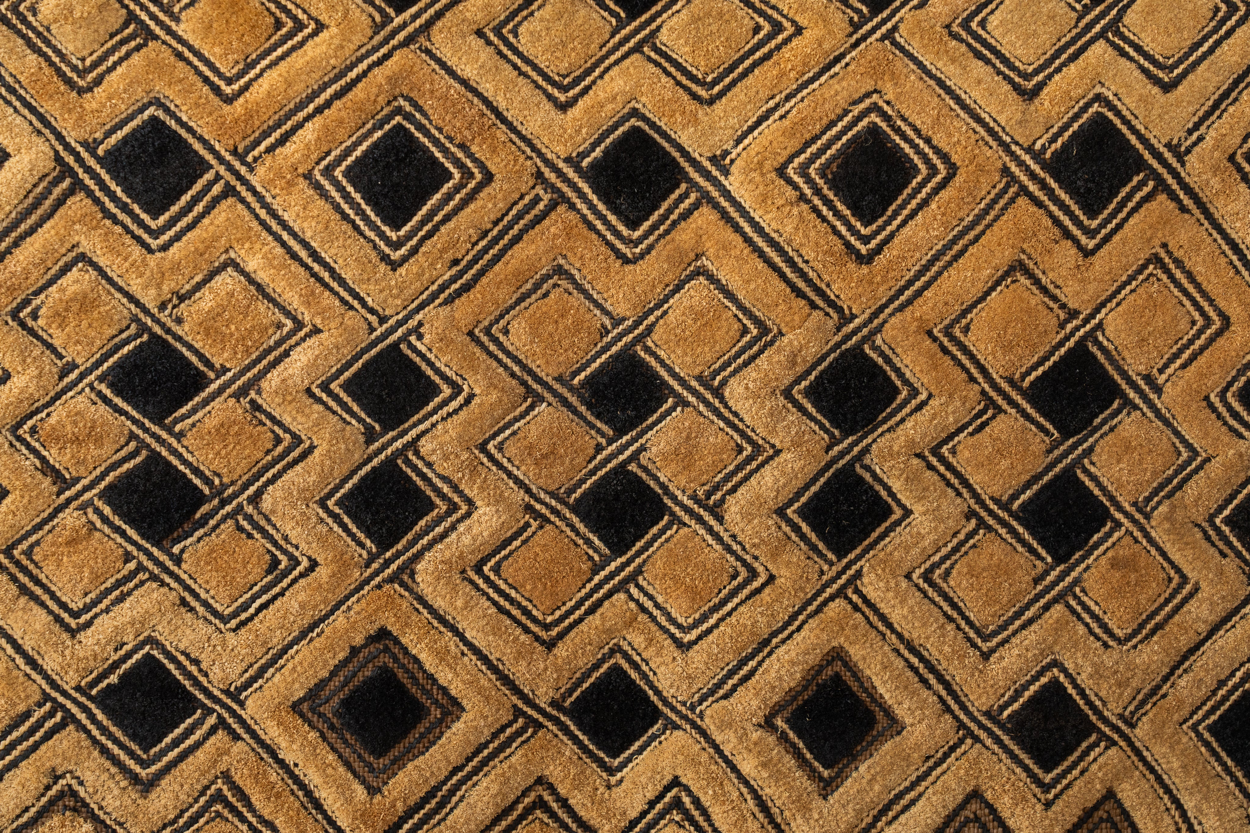 クバ王国伝統のクバクロス-KUBA TEXTILES】クバ布-草ビロード