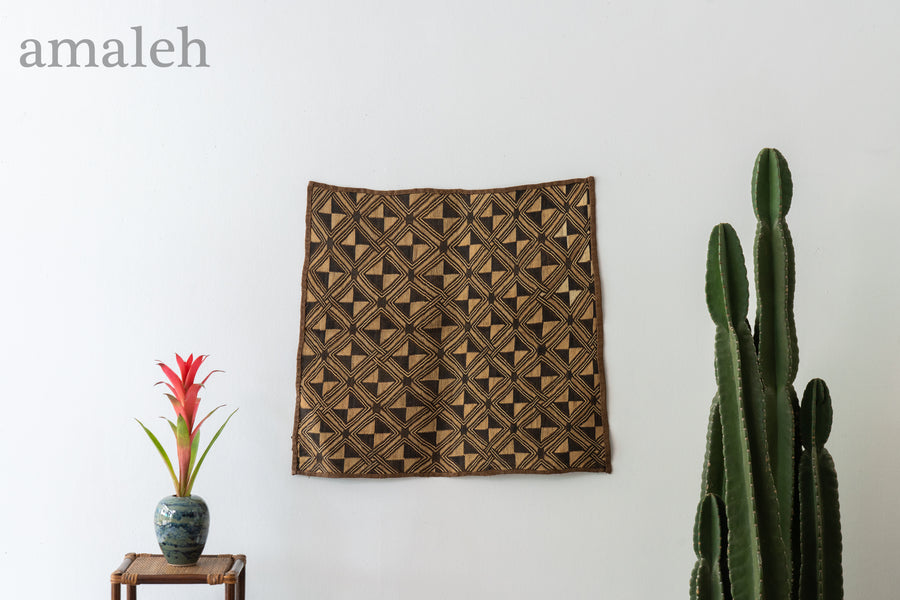 クバ王国伝統のクバクロス-KUBA TEXTILES】クバ布-草ビロード