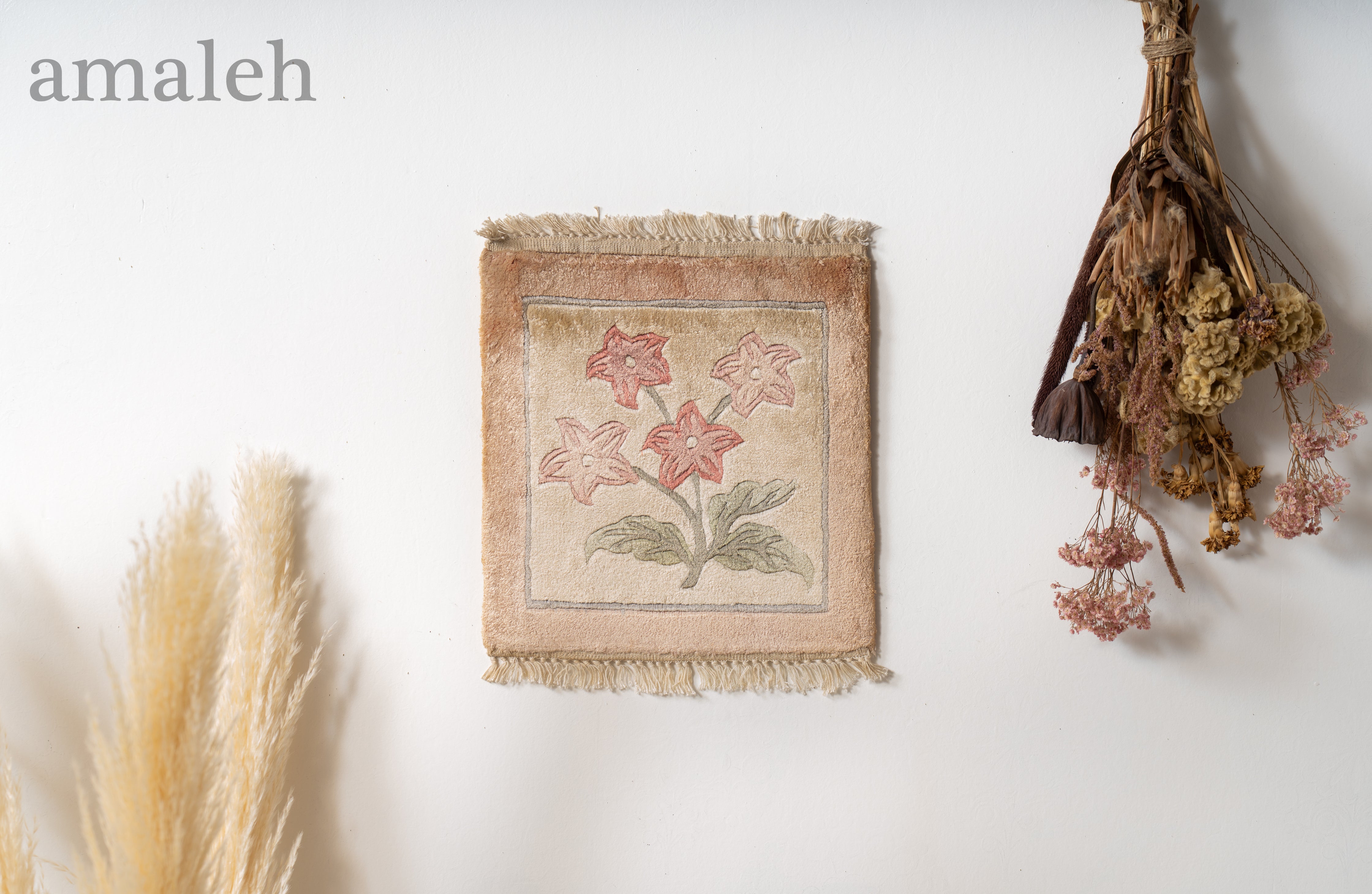 ミニラグ　　可愛いメヘラブ　ビンテージラグ　手織り絨毯 ヴィンテージミニラグ#2796 | cotowa