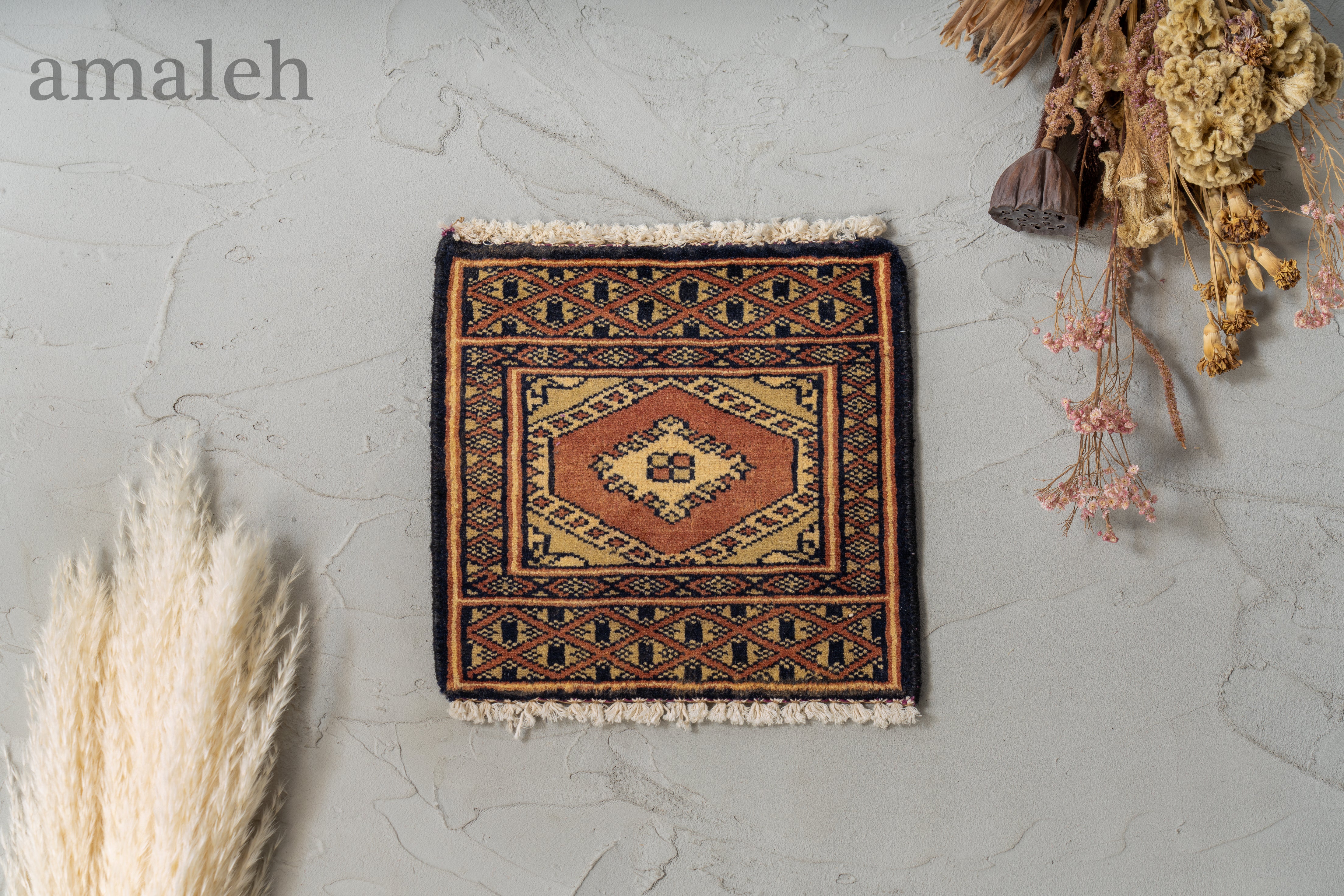 48cmx67cmトライバルラグ　ミニラグアフガンヴィンテージ ラグ手織り絨毯 ヴィンテージラグ バルーチ トライバルラグ 手織り絨毯