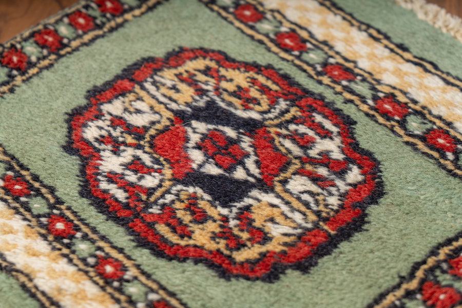 ミニラグ　ヴィンテージラグ　オールドラグ　アンティークラグ　キリム　トライバルラグ　手織りラグ　ギャッベ　絨毯