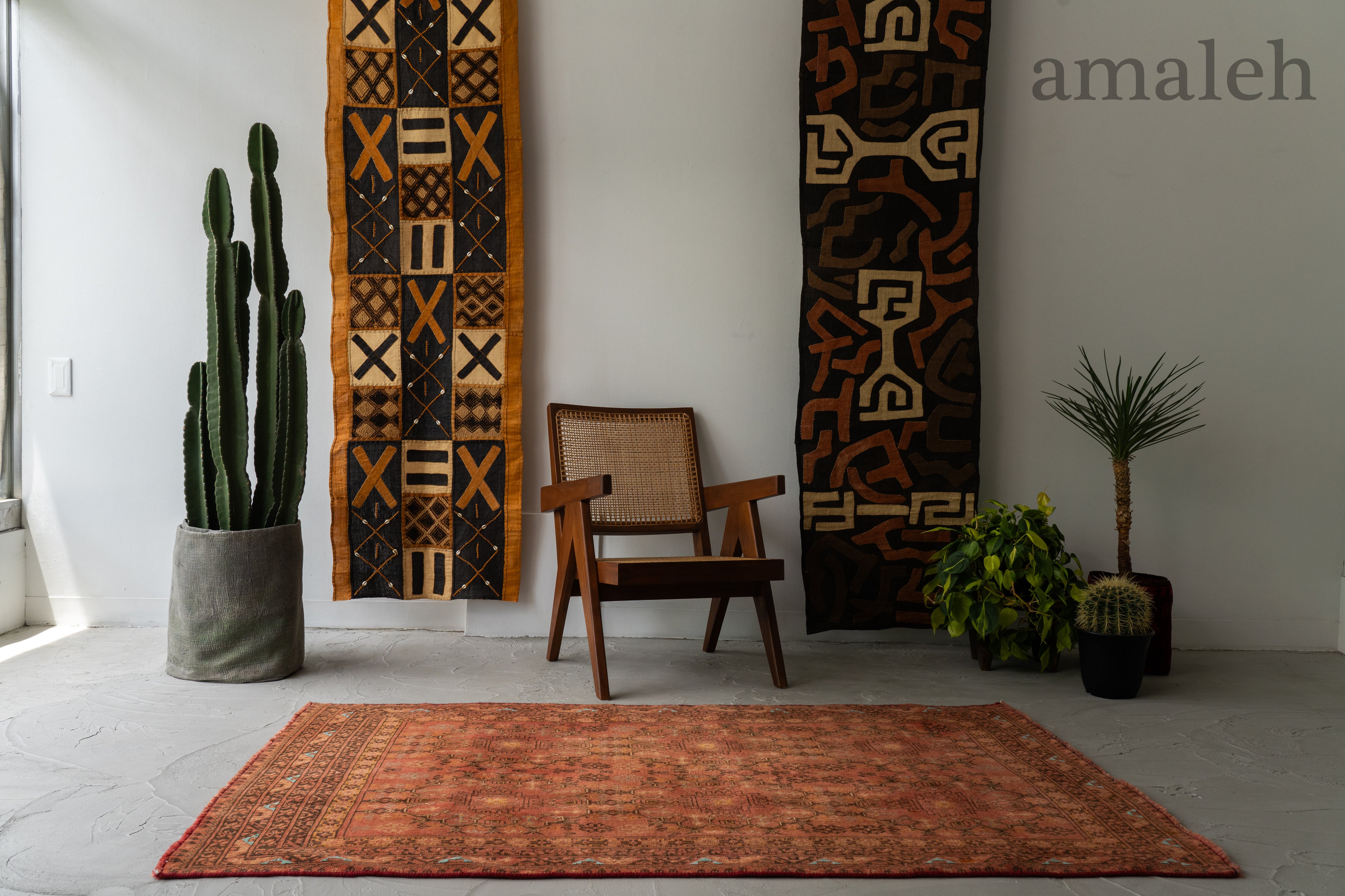 《 Vintage Rug 》トルクメンラグ　トライバル　アフガン　幾何学模様 vintage Rug】トルクメンラグ トライバル アフガン 幾何学模様 民族