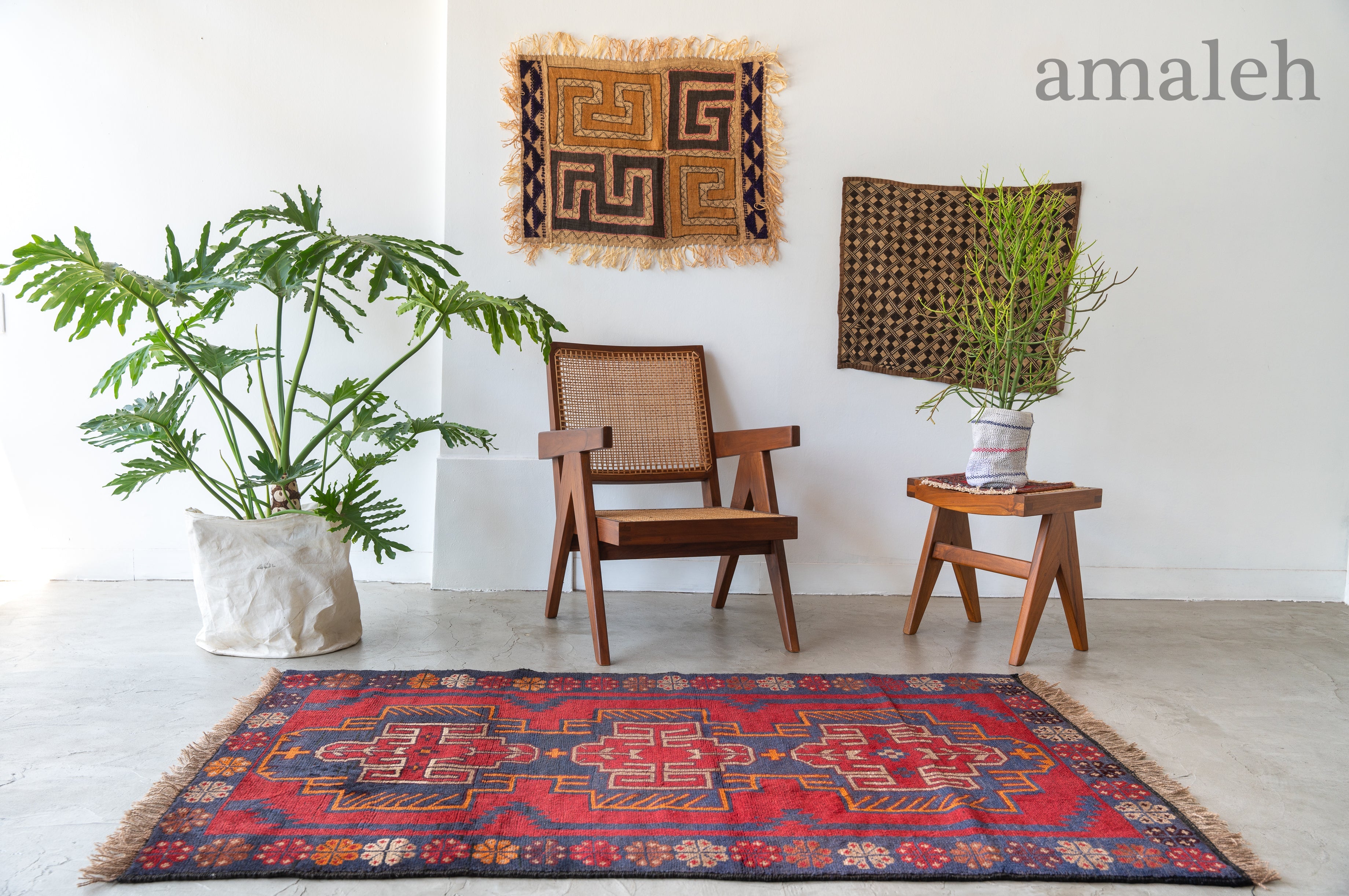 130x82cmトライバルラグ手織り絨毯ヴィンテージ ラグ LARGE SIZEのヴィンテージラグ・トライバルラグ・手織り絨毯