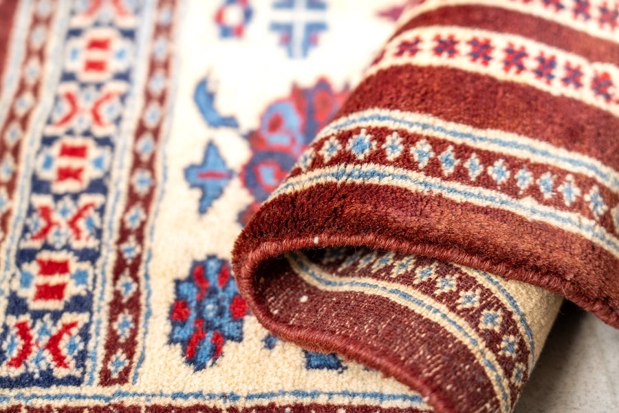 ヴィンテージラグ　オールドラグ　アンティークラグ　キリム　トライバルラグ　手織りラグ　ギャッベ　絨毯　ペルシャ絨毯　ミフラーブ　花瓶模様