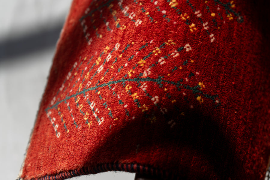 インド産　1980年代　ヴィンテージラグ　ミニラグ　生命の樹デザイン　可愛いラグ　手織りラグ