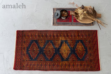 パキスタン産　1980年代　ヴィンテージラグ　パキスタンラグ　ギュル文様　手織りラグ　雰囲気の良いヴィンテージラグ