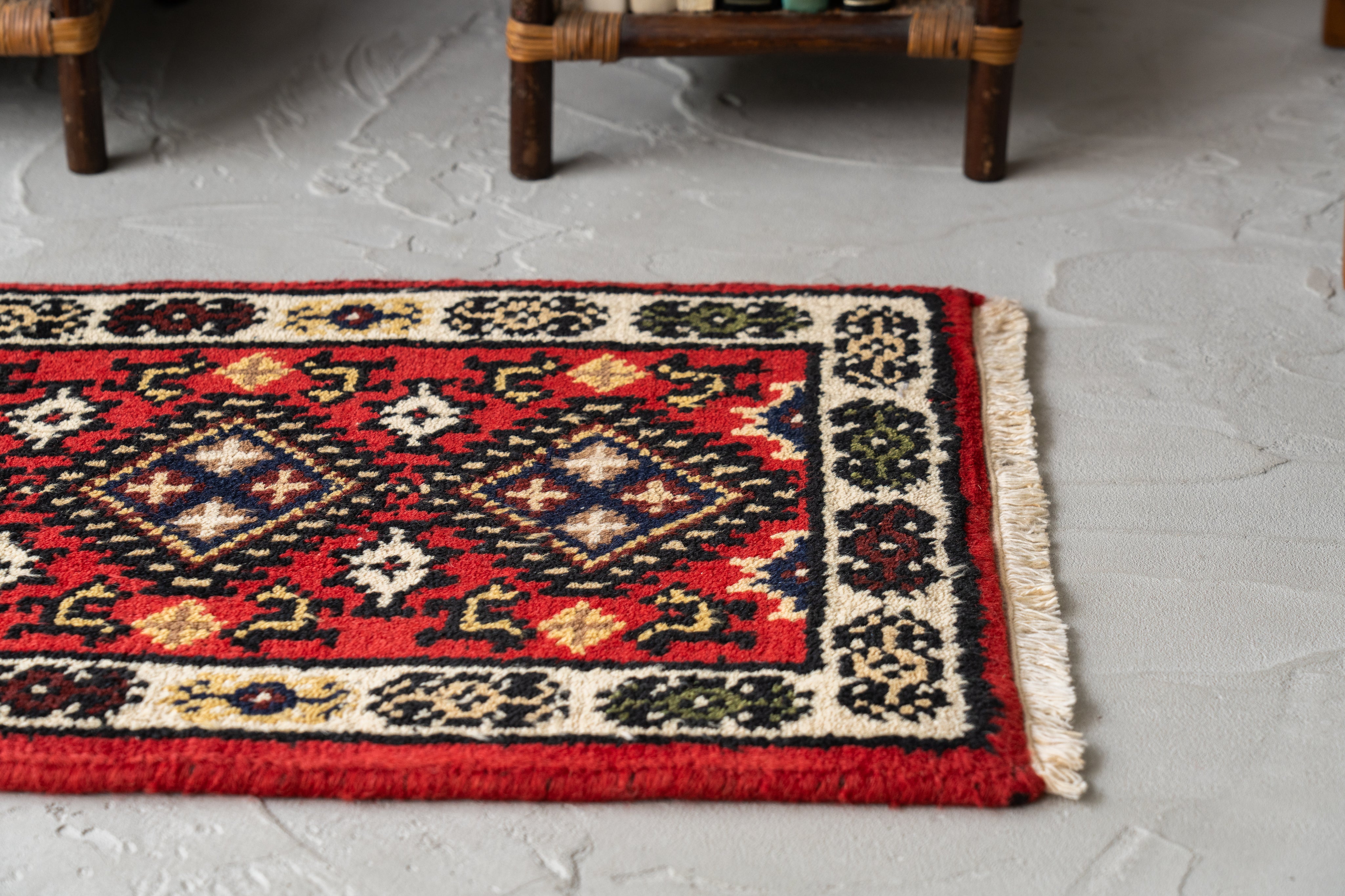 インド産 1990年代 ギャッベ】手織り絨毯-ヴィンテージラグ専門店