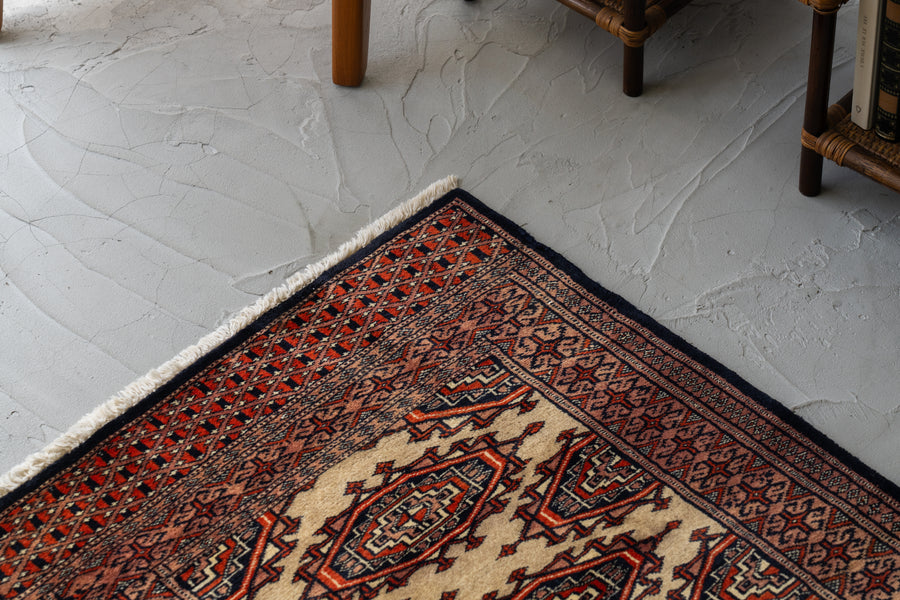 パキスタン産 1990年代 手織り絨毯】パキスタンラグ-ヴィンテージラグ