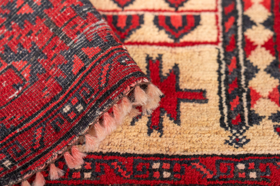 ヴィンテージラグ　オールドラグ　アンティークラグ　キリム　トライバルラグ　手織りラグ　ギャッベ　絨毯　ペルシャ絨毯　トルクメンラグ　バルーチラグ　ミフラーブ