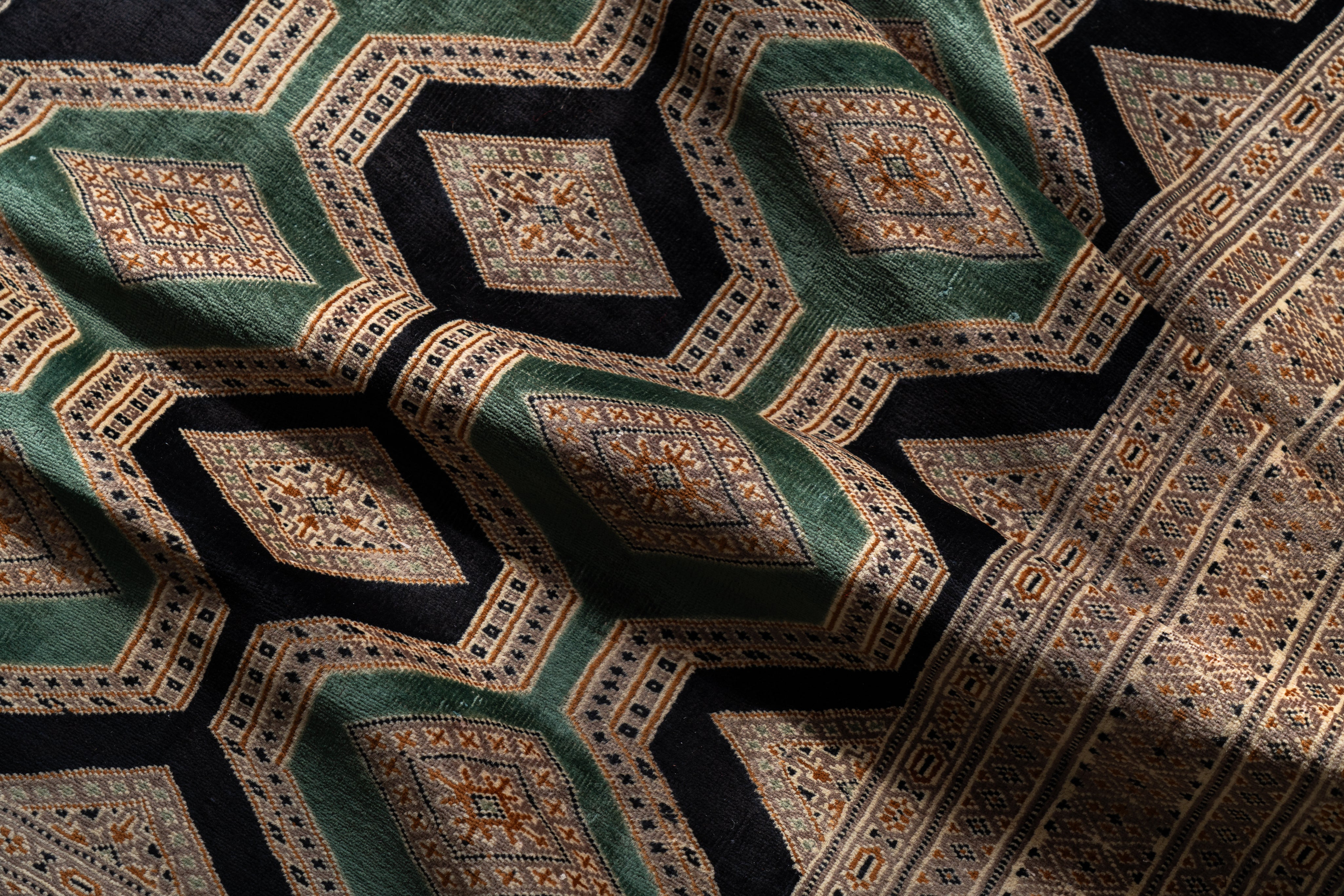 パキスタン産 1980年代 ヴィンテージラグ】パキスタンラグ